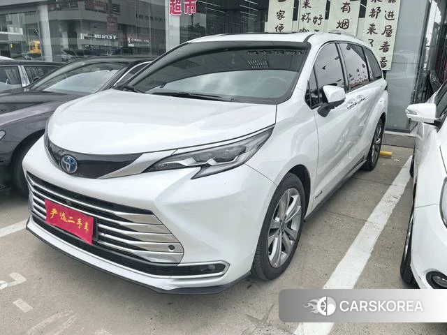 Toyota Saina id 4368227 из Китая 12