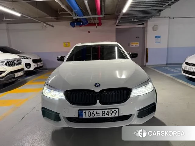 BMW 5 Series (G30) id 3636412 из Кореи 7