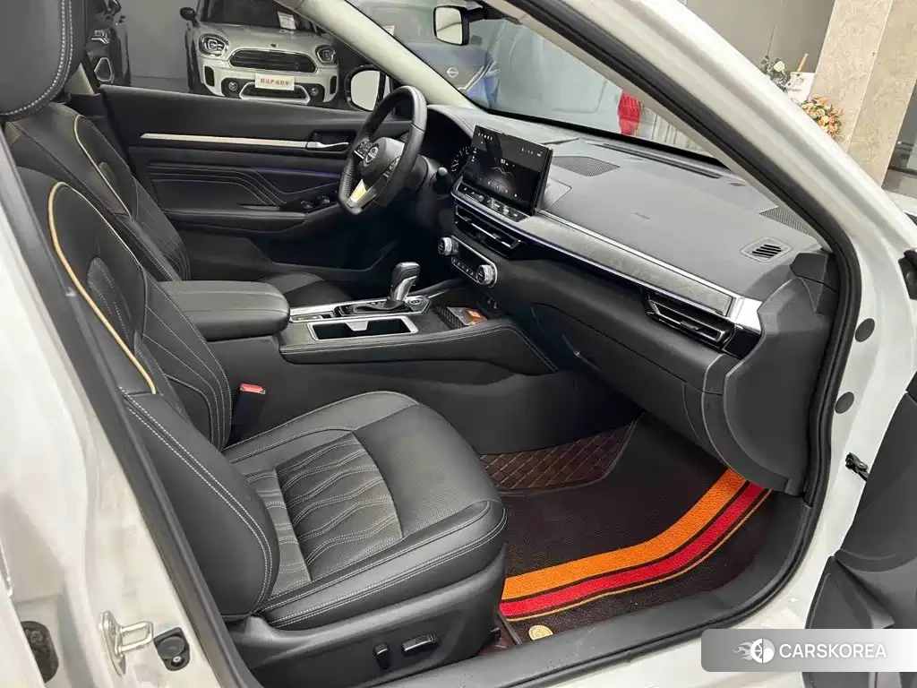 Nissan Altima id 4601801 из Китая 12