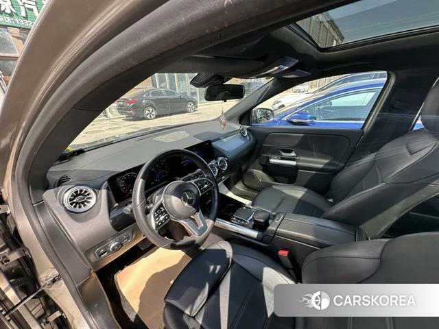 Mercedes-Benz EQA 2023 Шампань из Китая, фото 6