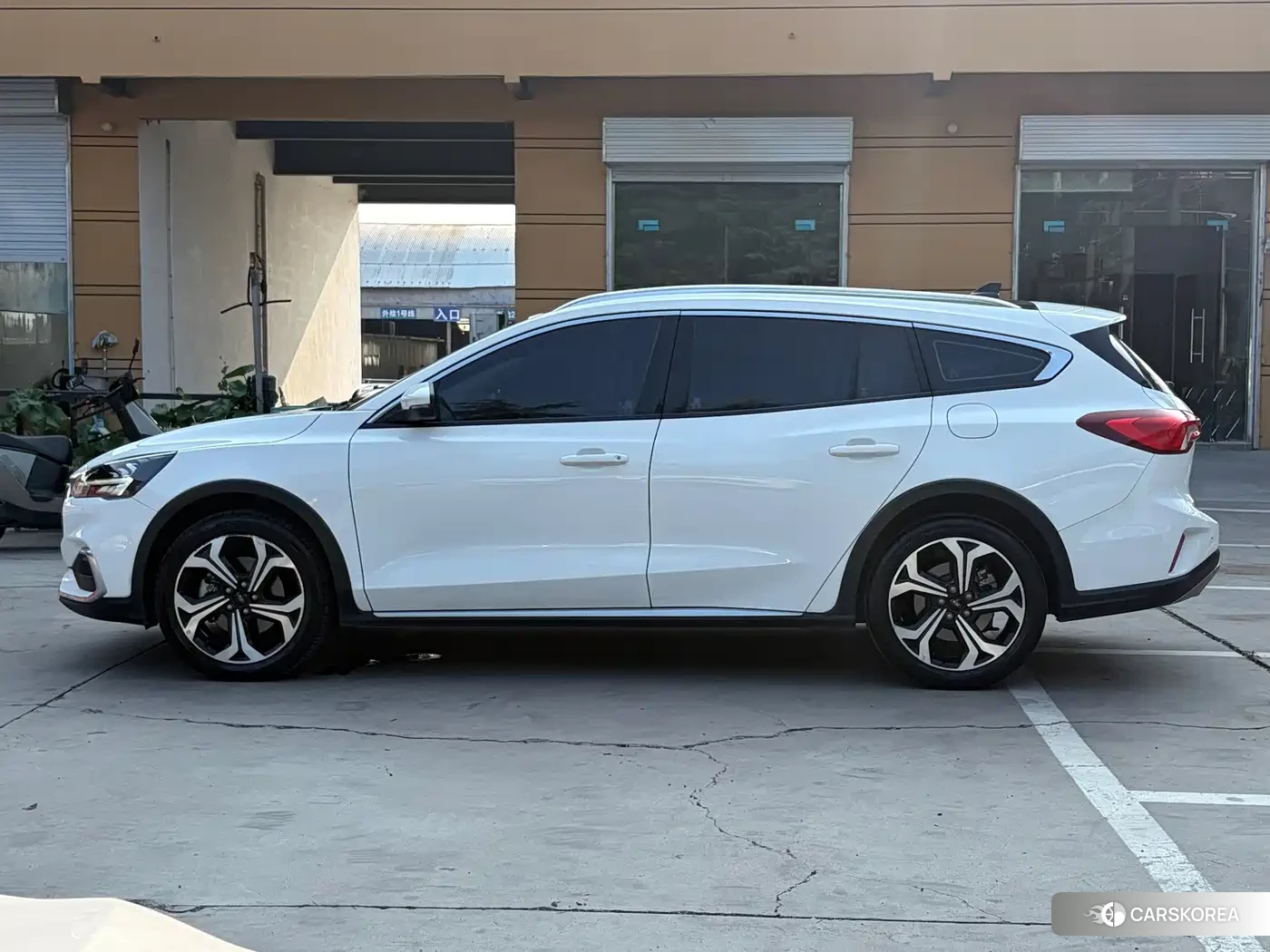 Ford Fox id 4679724 из Китая 10