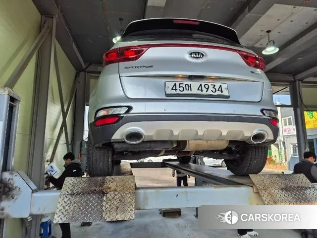 Kia Sportage The Bold 2019 Серебристо-серый из Кореи, фото 2