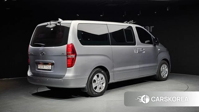 Hyundai The New Grand Starex id 3942597 из Кореи 12