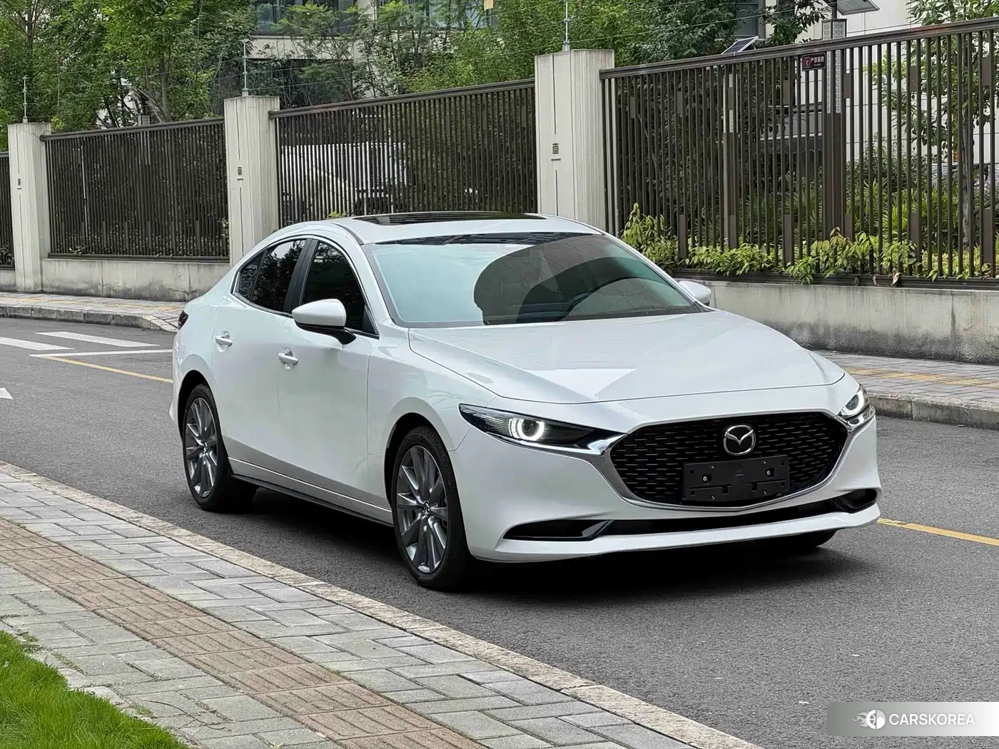 Mazda 3 id 4538682 из Китая 12