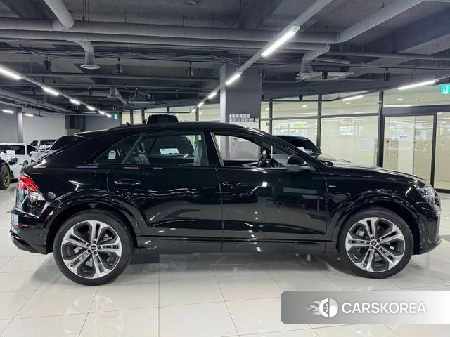 Audi Q8 (4M) id 3896341 из Кореи 7