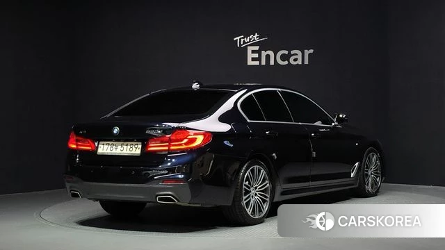 BMW 5 Series (G30) id 4651671 из Кореи 12