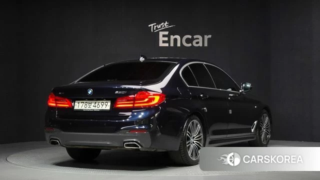 BMW 5 Series (G30) id 3872973 из Кореи 12