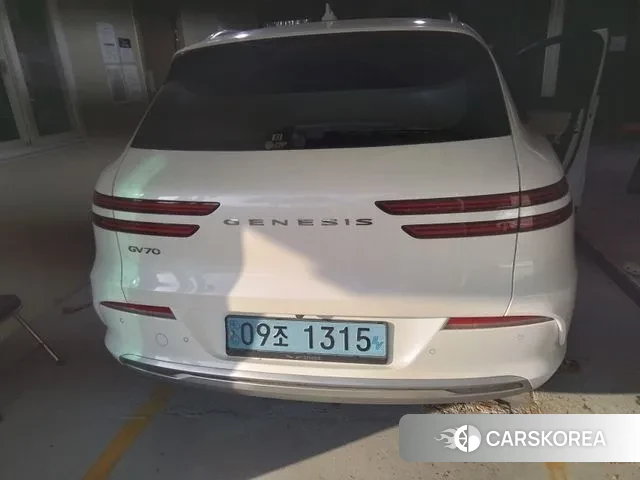 Genesis Electrified GV70 2022 Жемчужный цвет из Кореи, фото 2