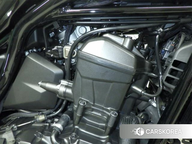 Engine photo