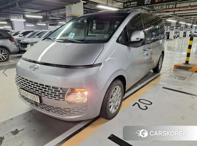 Hyundai Staria 2021 Серебряный из Кореи, фото 6