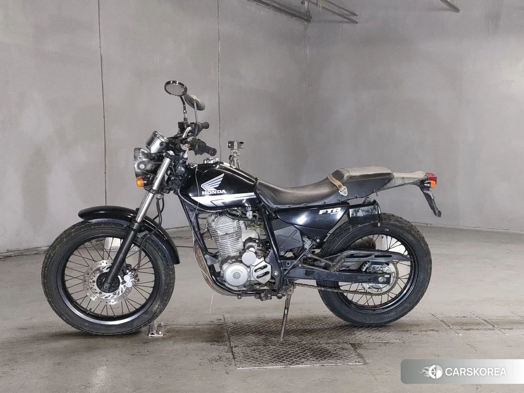 Проданный Honda FTR223 2010 из Японии