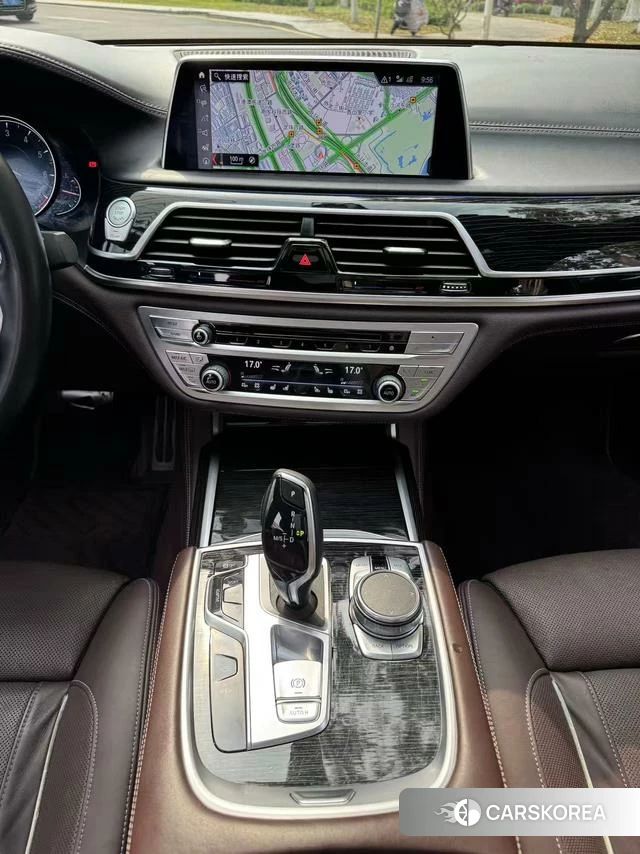 BMW 7 series id 3907748 из Китая 4