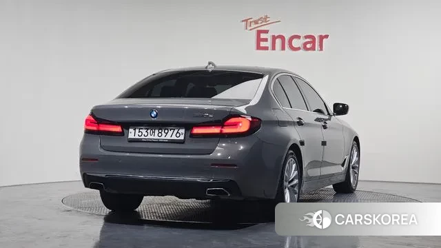 BMW 5 Series (G30) id 3601464 из Кореи 12