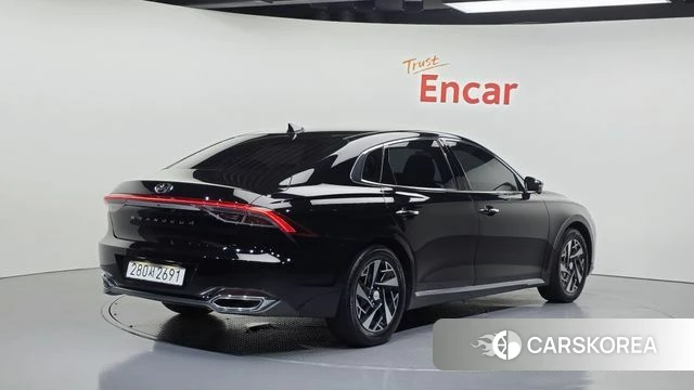 Hyundai The New Grandeur IG Hybrid id 4593288 из Кореи 12