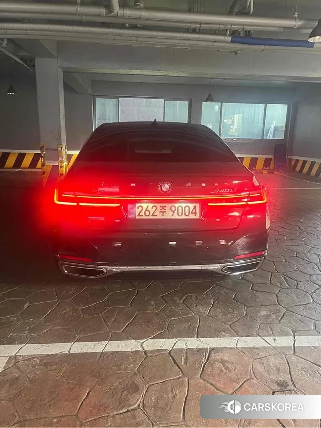 BMW 7 Series (G11) 2019 Черный из Кореи, фото 2