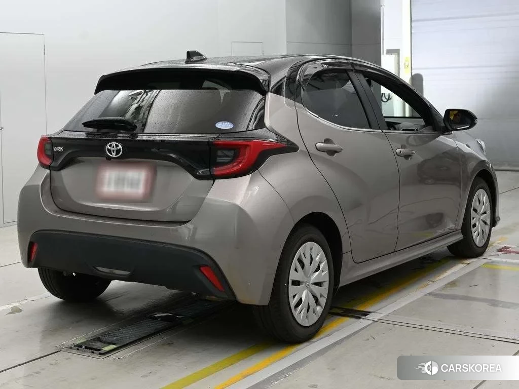 Toyota Yaris 2020 из Японии, фото 2