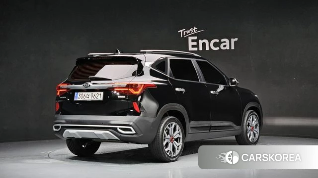 Kia Seltos id 4356093 из Кореи 12