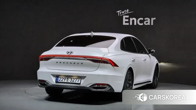 Hyundai The New Grandeur IG Hybrid id 3058828 из Кореи 12