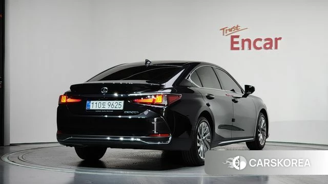 Lexus ES300h 7th generation id 4381033 из Кореи 12