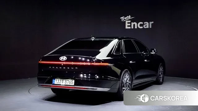 Hyundai Grandeur (GN7) id 3031886 из Кореи 12