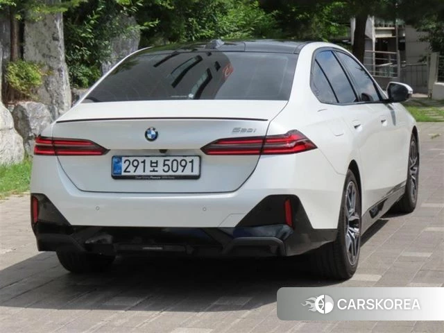 BMW 5 Series (G60) id 4413697 из Кореи 12