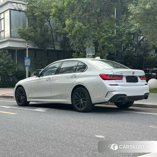 BMW 3 series id 4399965 из Китая 12