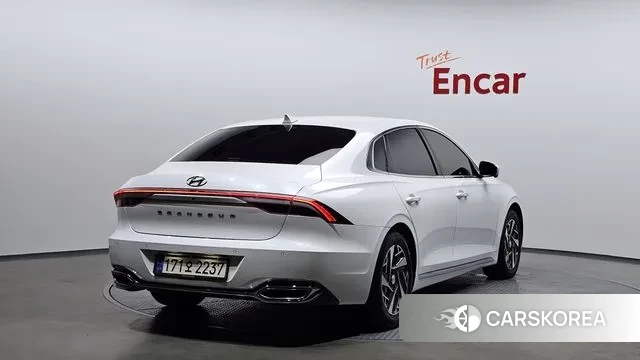 Hyundai The New Grandeur IG Hybrid id 3181729 из Кореи 12