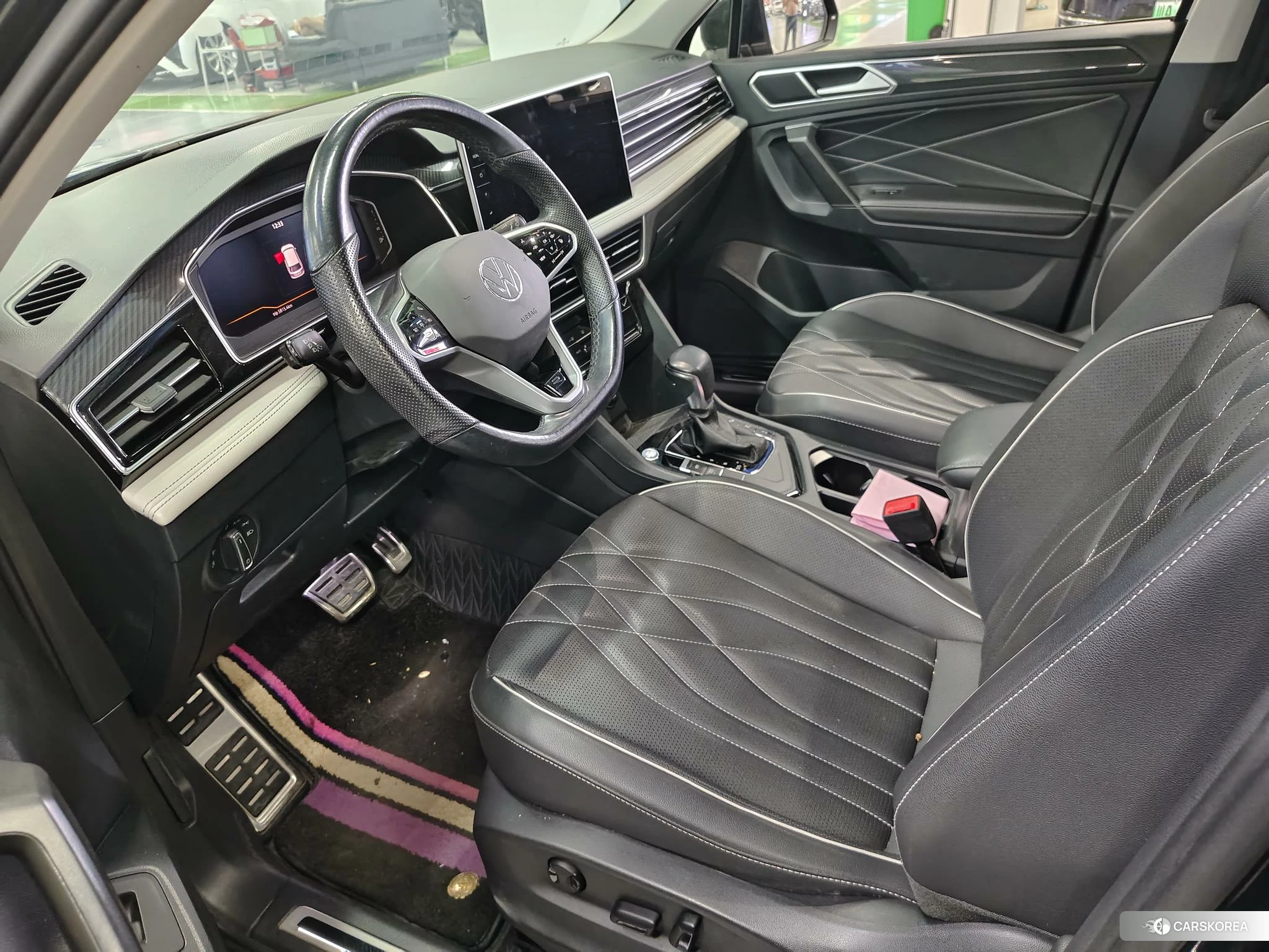 Volkswagen Tiguan L 2021 Черный из Китая, фото 2