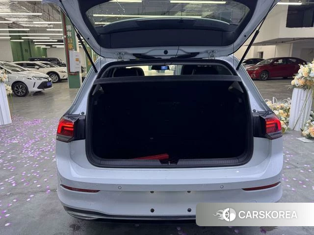 Volkswagen Golf 2021 Белый из Китая, фото 5