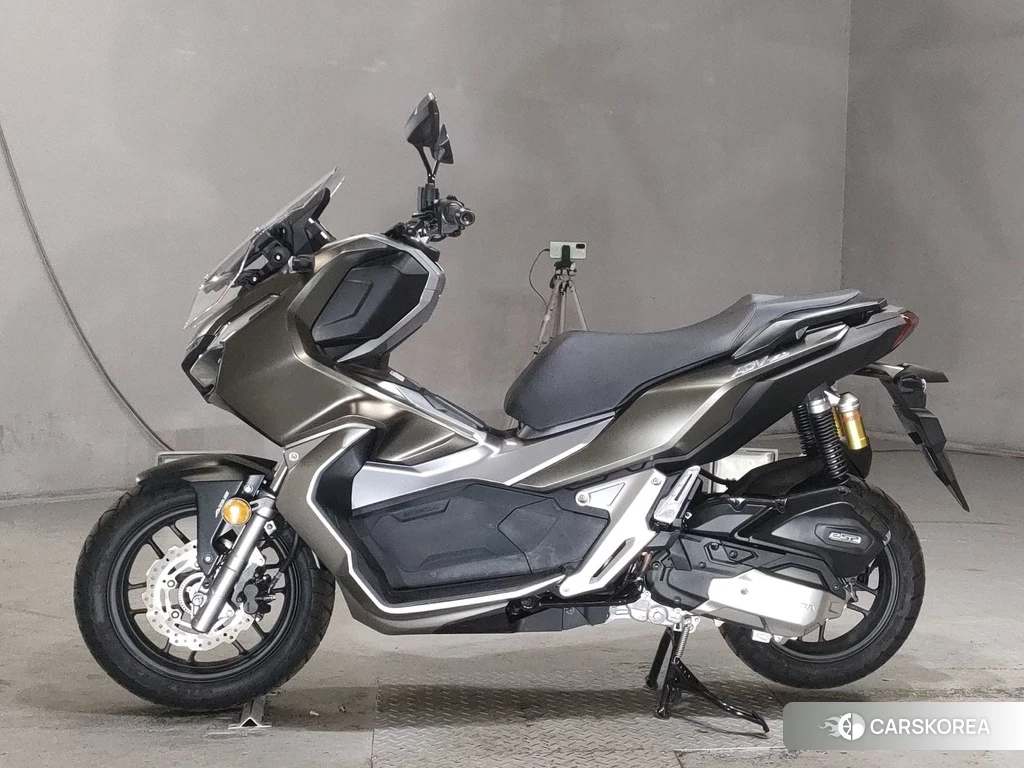 Проданный Honda ADV150 2019 из Японии