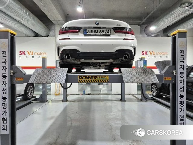 BMW 3 Series (G20) 2022 Белый из Кореи, фото 2