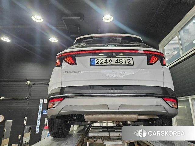 Hyundai The New Tucson Hybrid (NX4) 2024 Белый из Кореи, фото 2