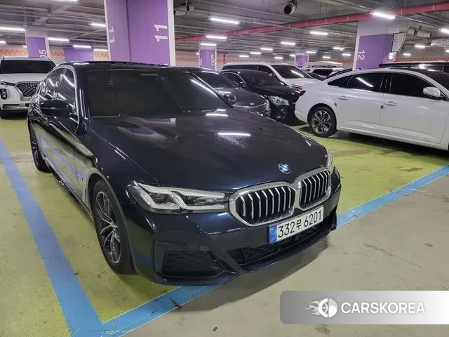 BMW 5 Series (G30) id 3032283 из Кореи 12