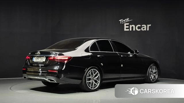 Mercedes-Benz E-Class W213 id 4692302 из Кореи 12