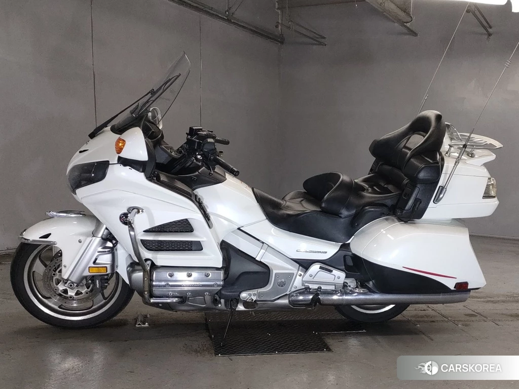 Проданный Honda GL1800 2013 из Японии, фото 2