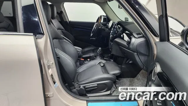 Mini Cooper S id 2702912 из Кореи 12