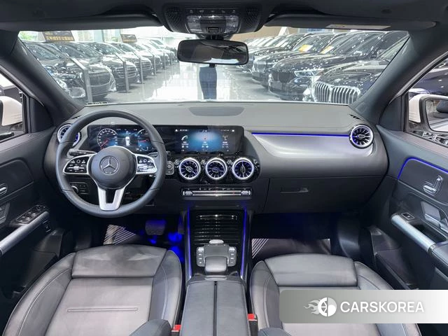 Mercedes-Benz GLA 2021 Белый из Китая, фото 2