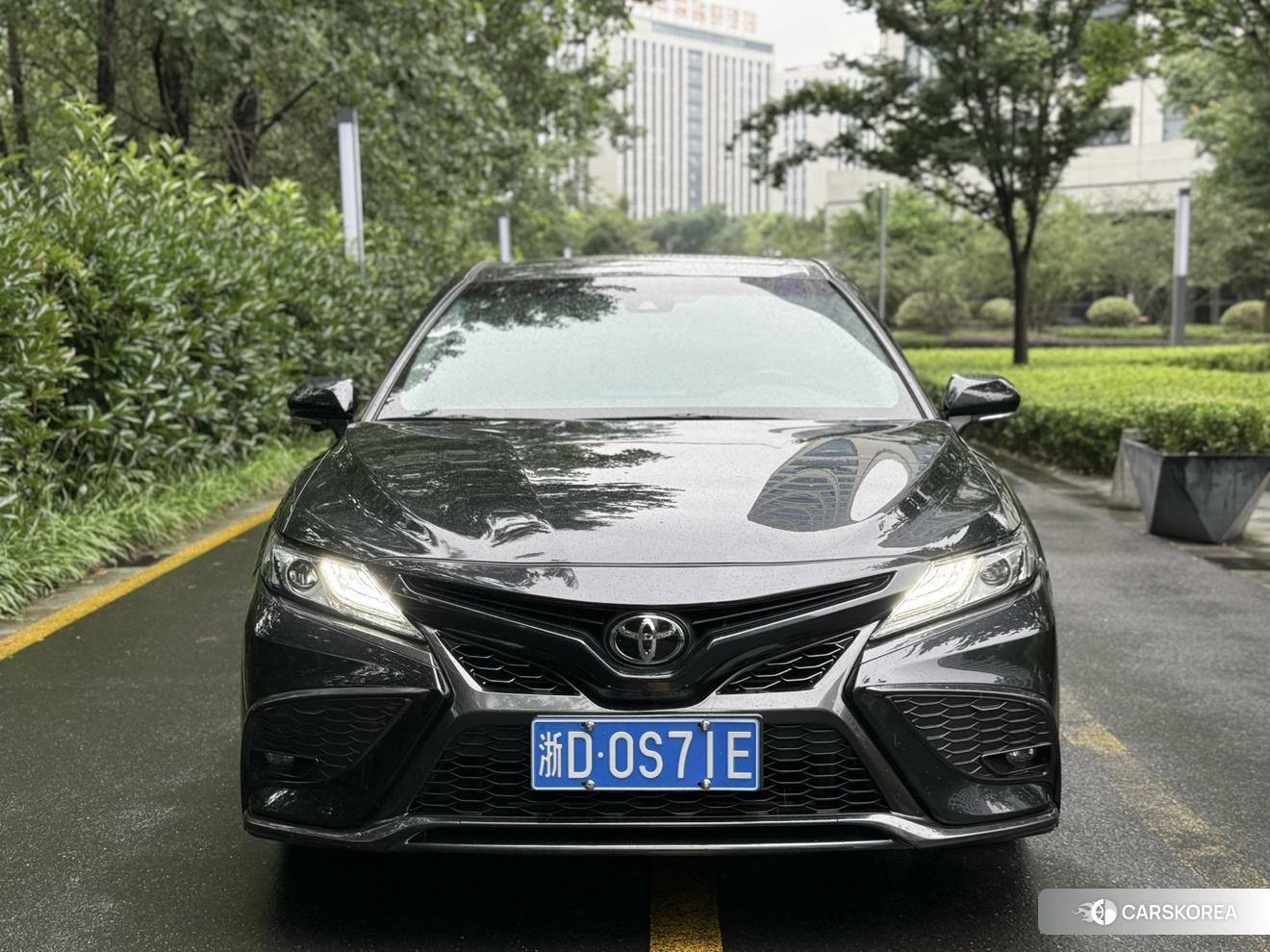 Toyota Camry 2022 Черный из Китая, фото 2