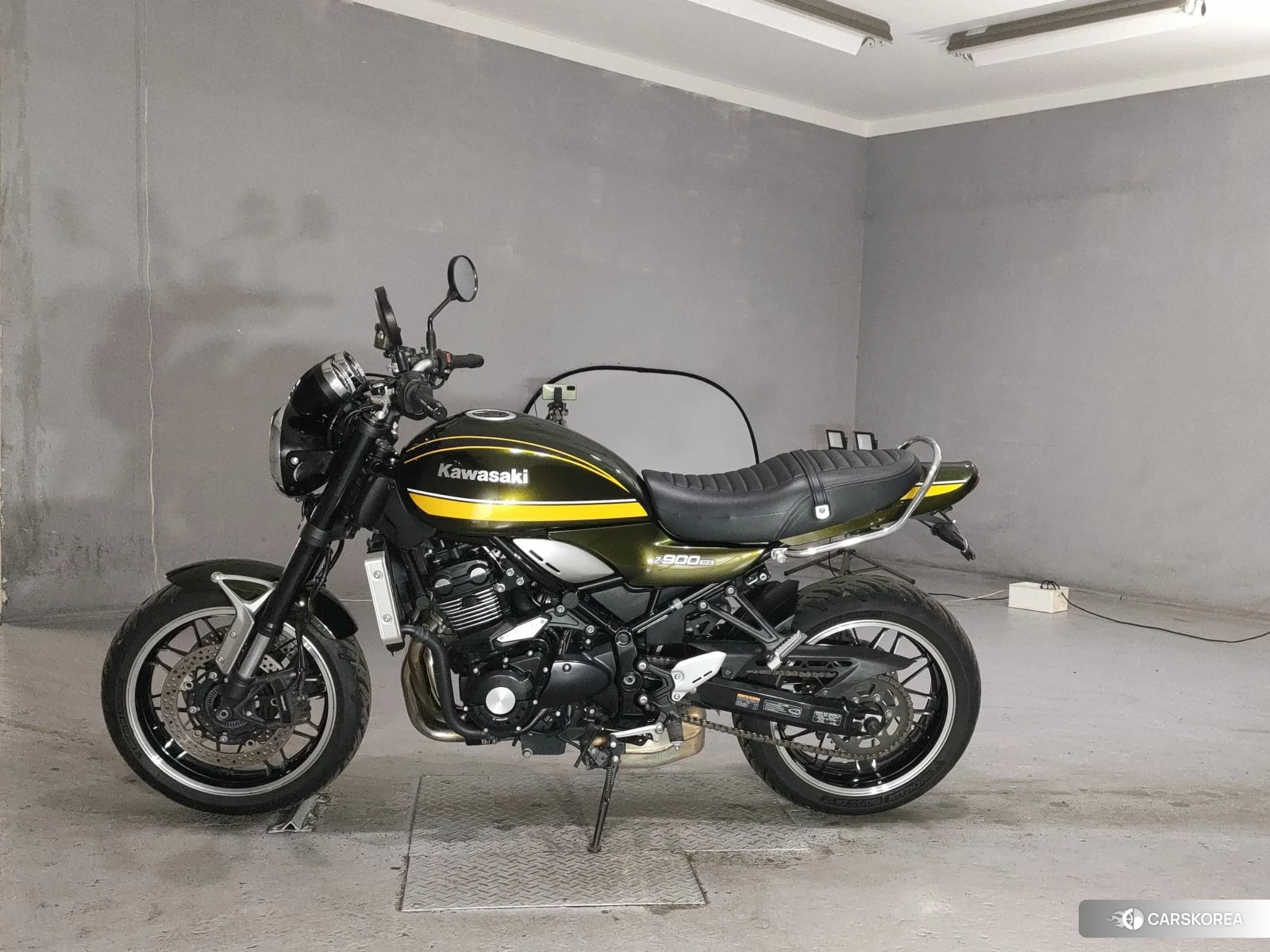 Проданный Kawasaki Z900RS 2021 из Японии