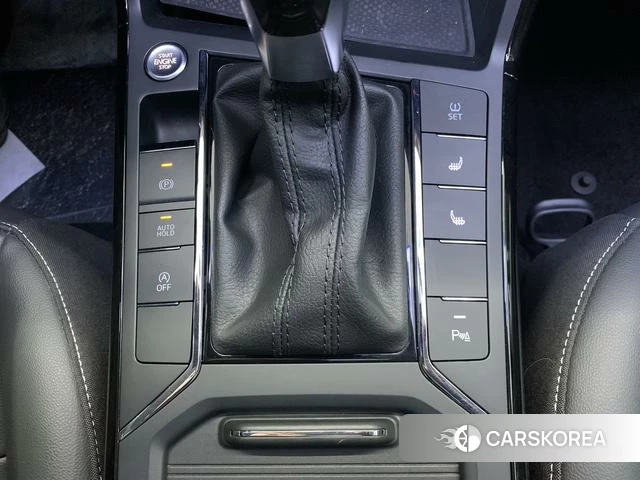 Volkswagen Passat id 4264773 из Китая 12