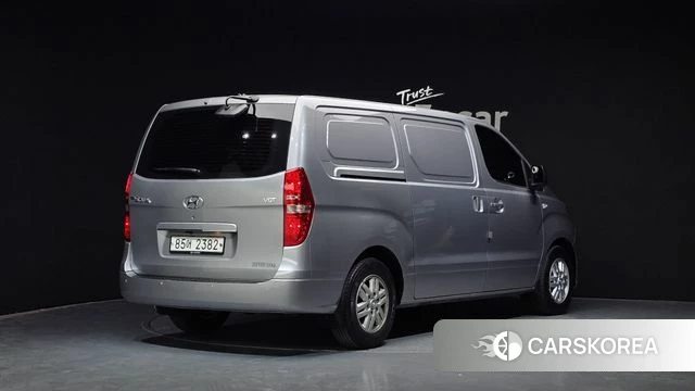 Hyundai The New Grand Starex id 4187512 из Кореи 12