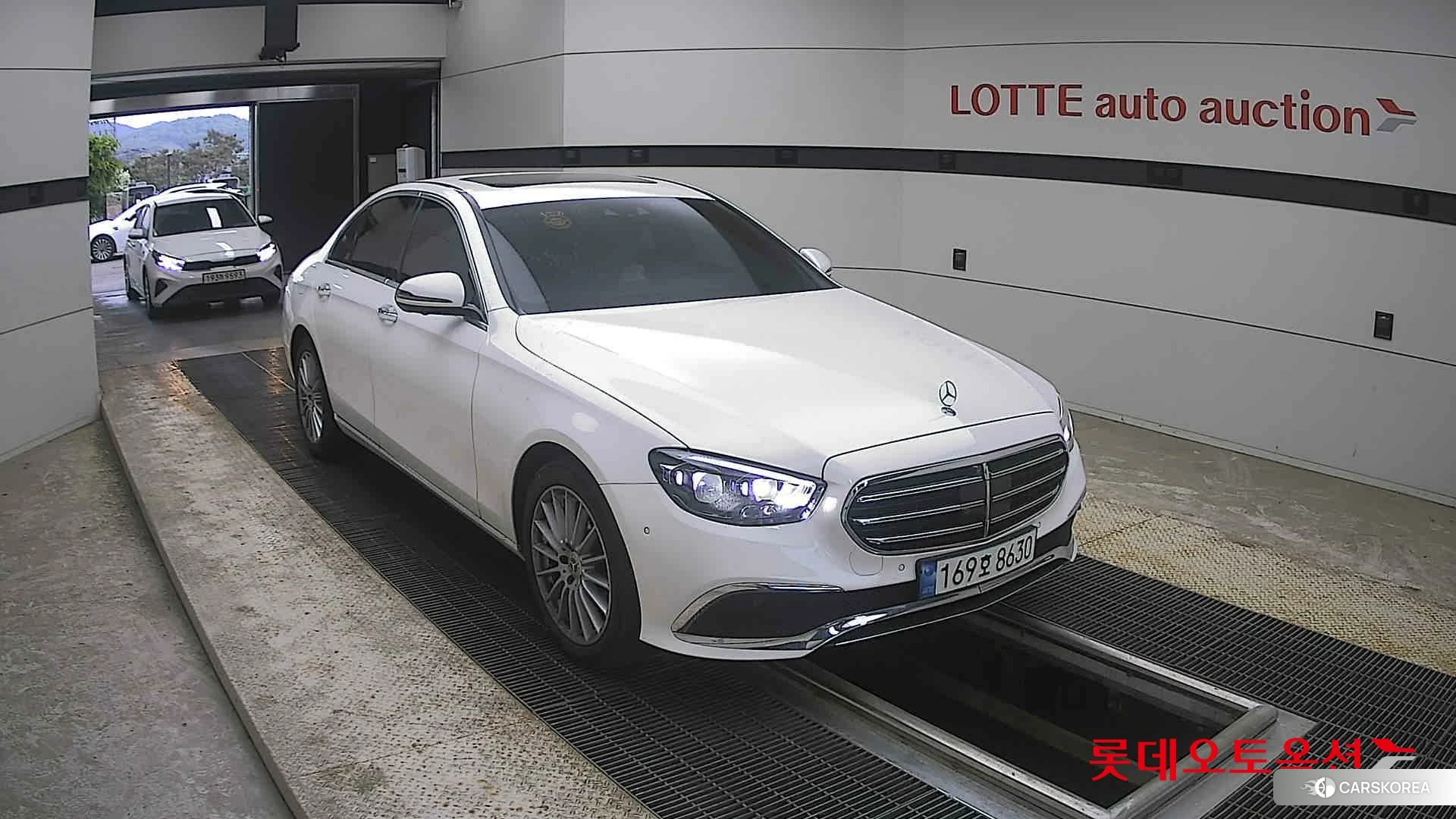 Mercedes-Benz Mercedes-Benz E250 id 4289671 из Кореи 12