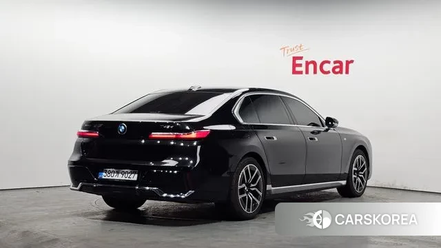 BMW 7 Series (G70) id 3633885 из Кореи 12