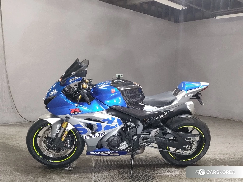Проданный Suzuki GSX-R1000R 2020 из Японии