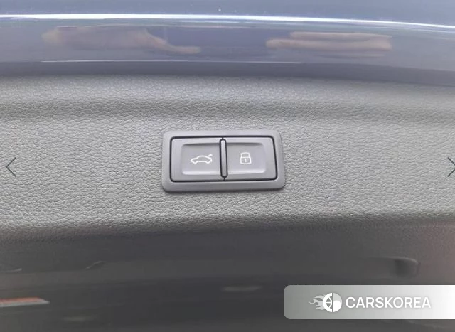 Audi Q3 (F3) 2022 Синий из Кореи, фото 3