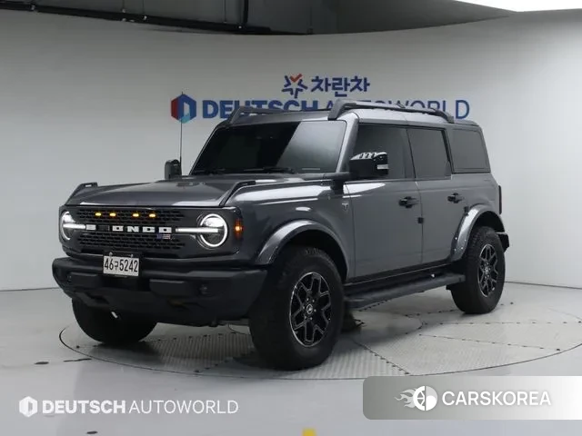 Ford Bronco 6th Generation 2022 Серый из Кореи, фото 2