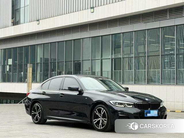 BMW 3 series 2021 Черный из Китая, фото 2