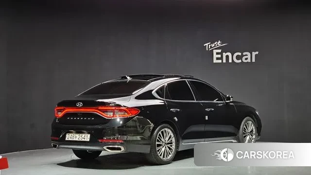 Hyundai Grandeur IG id 3106821 из Кореи 12