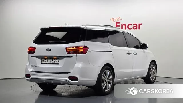 Kia The New Carnival id 3736868 из Кореи 12