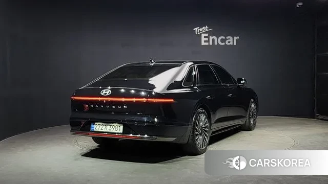 Hyundai Grandeur (GN7) id 3707111 из Кореи 12